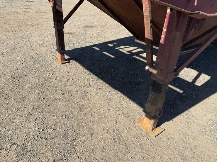 (dmv)-set-of-1970's-aluminum-hopper-trailers-image-7