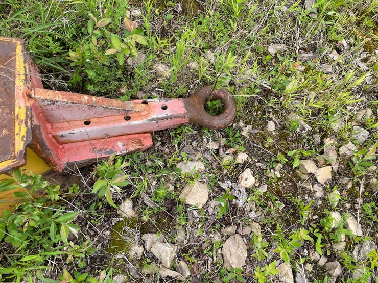 #1389-•-large-steel-pintle-hitch-trailer-with-broken-frame-(no-title)-image-5