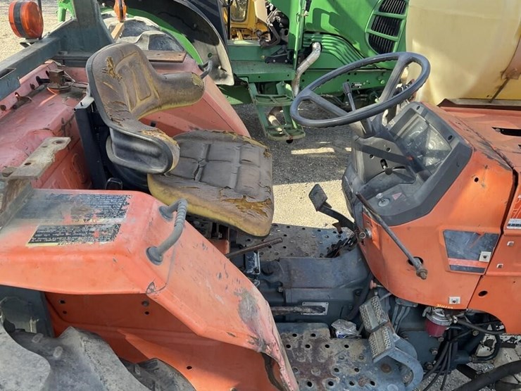 kubota-l3350-image-21