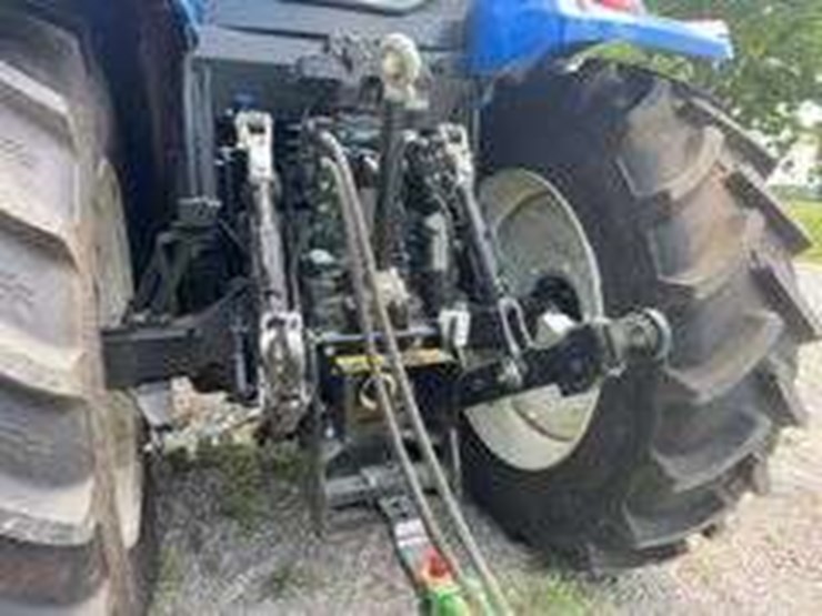 new-holland-t6.160-image-18