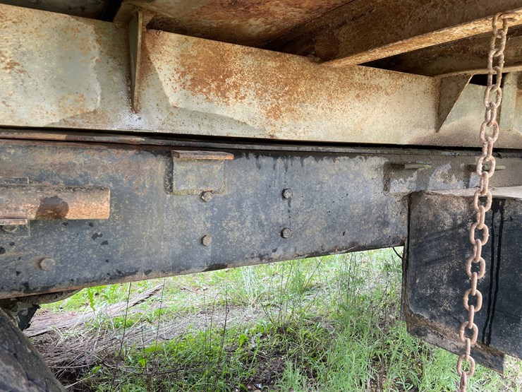 #1392-•-1974-fleetstar-2070a-tandem-axel-dump-truck-image-16