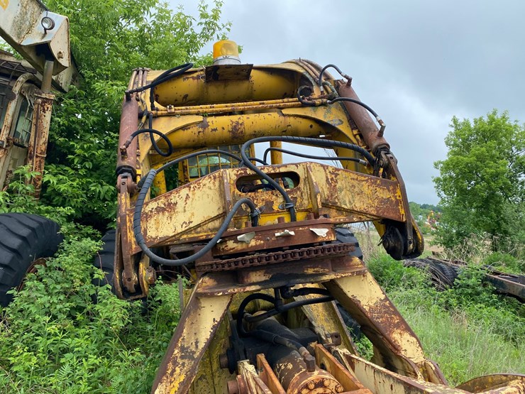 #1598-•-pettibone-picker-image-18