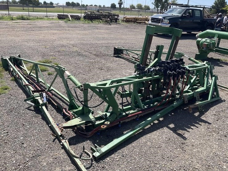 custom-60'-3-pt-folding-spray-boom-attachment-image-4