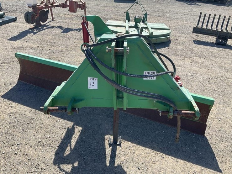 agri-king-10'-3-pt-6-way-hyd.-angle-blade-image-2