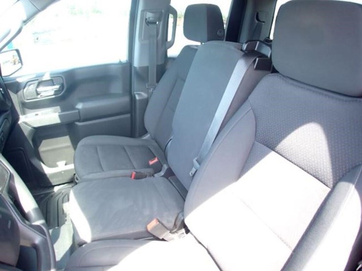 chevrolet-silverado-1500-image-23