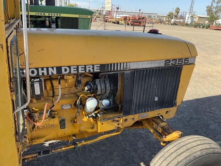 john-deere-2355-image-11