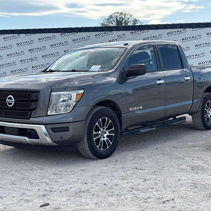 2021 NISSAN TITAN