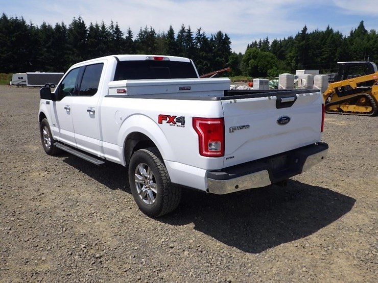2016-ford-f150-xlt-image-7