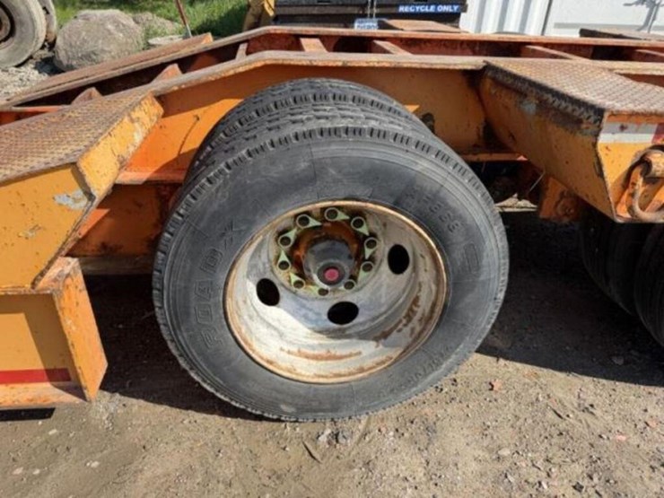 2010-eager-beaver-50gsl/3-50-ton-quad/a-lowboy-112-image-13