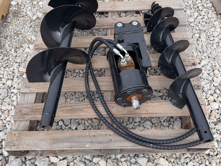 hydraulic-earth-auger-attachment-with-dual-augers-image-1