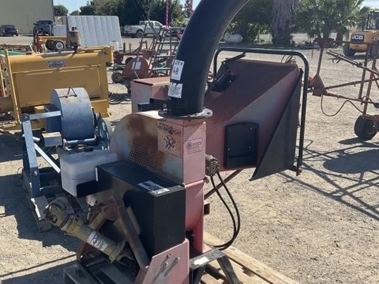 bearcat-72854-3-pt-pto-wood-chipper-attachment-image-11