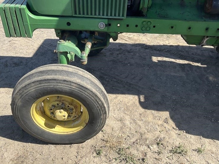 john-deere-4020-image-17