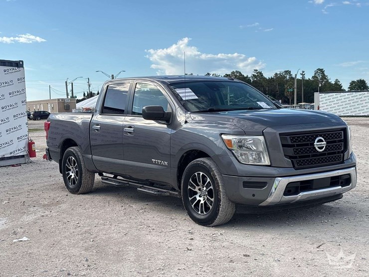 2021-nissan-titan-image-2