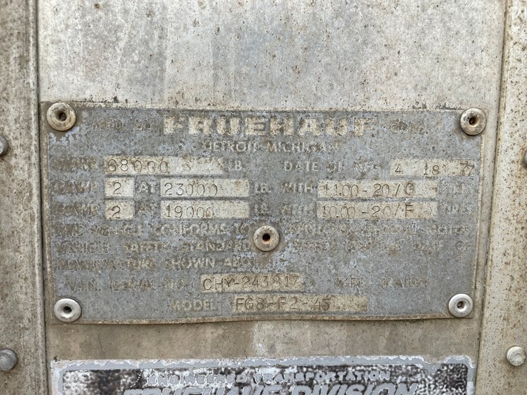 1977-fruehauf-trailer-image-9