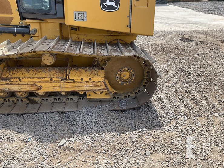 2016-deere-650k-lgp-image-9