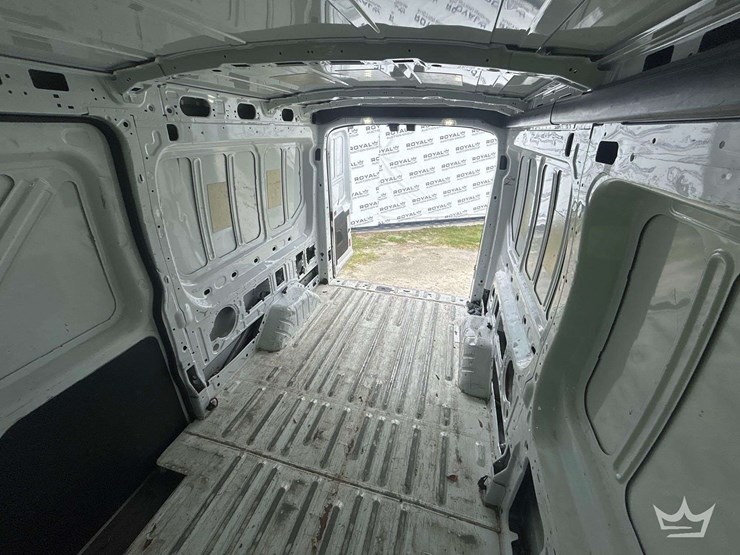 2017-ford-transit-image-20