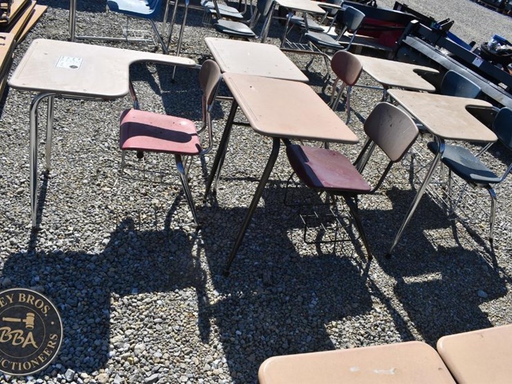 lot-of-school-desk-43932-image-2