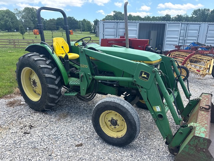john-deere-5200-image-1