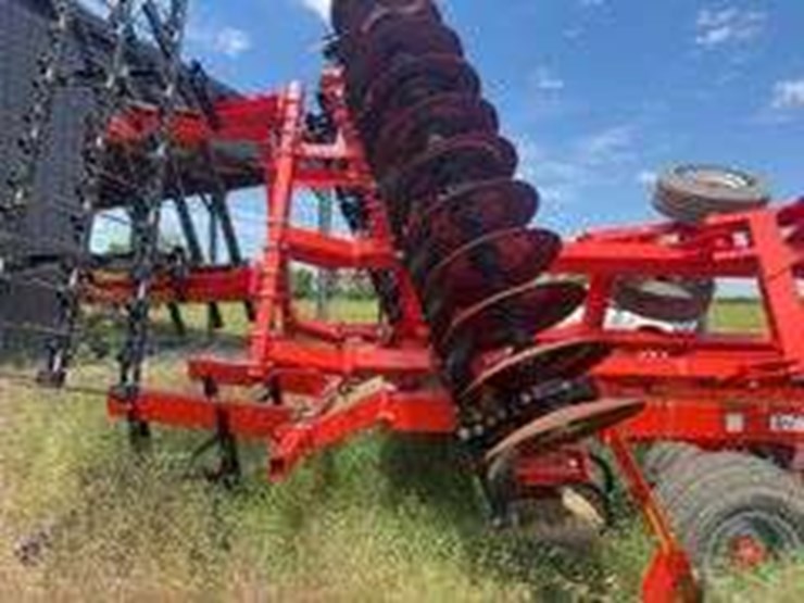 kuhn-krause-8215-image-14