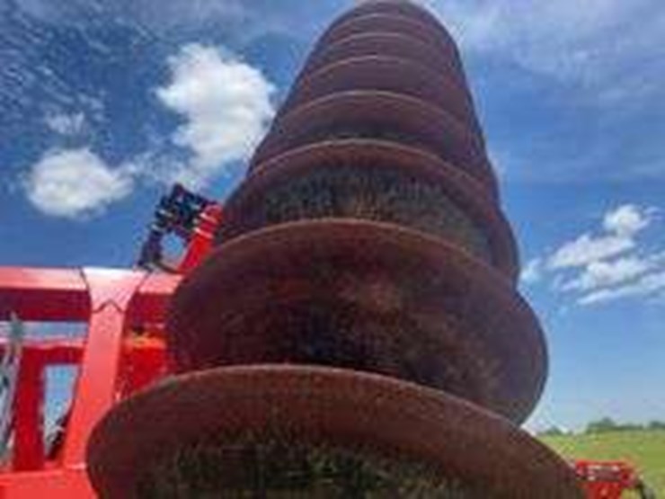 kuhn-krause-8215-image-8