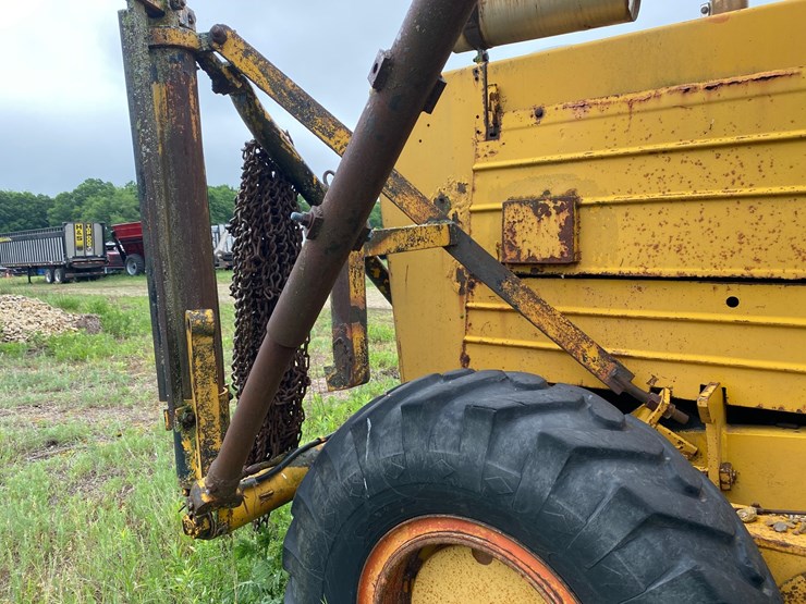 #1614-•-wabco-grader-image-23