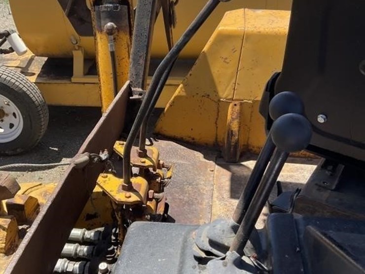 deere-710b-image-25