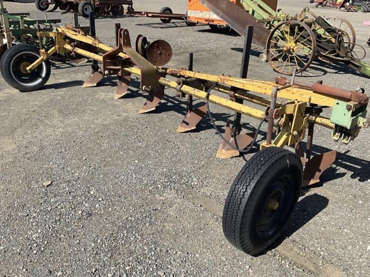 custom-3-pt-5-row-30"-furrow-bar-image-1