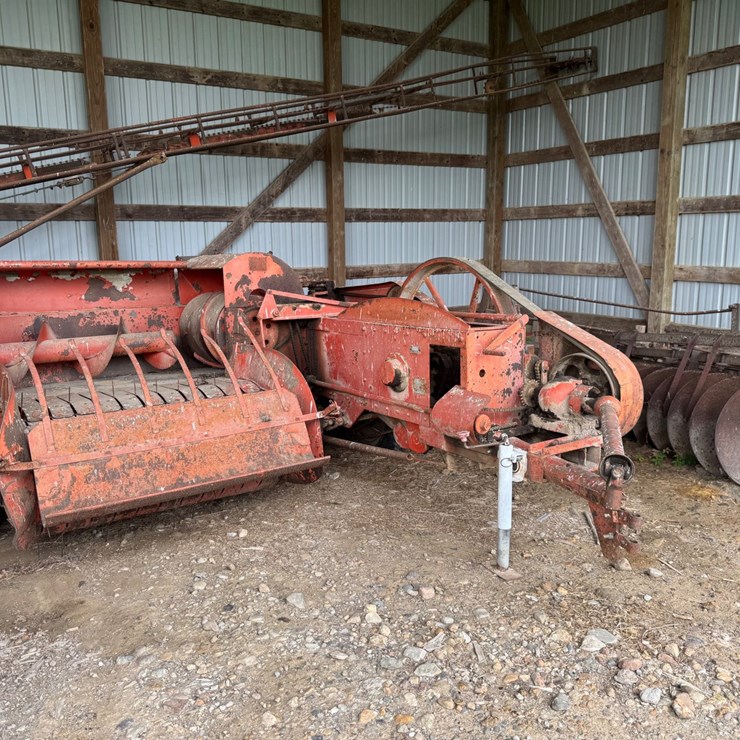#5515 • Case baler