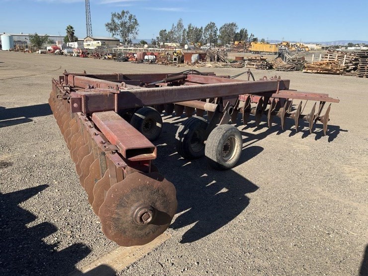 case-ih-770-image-6