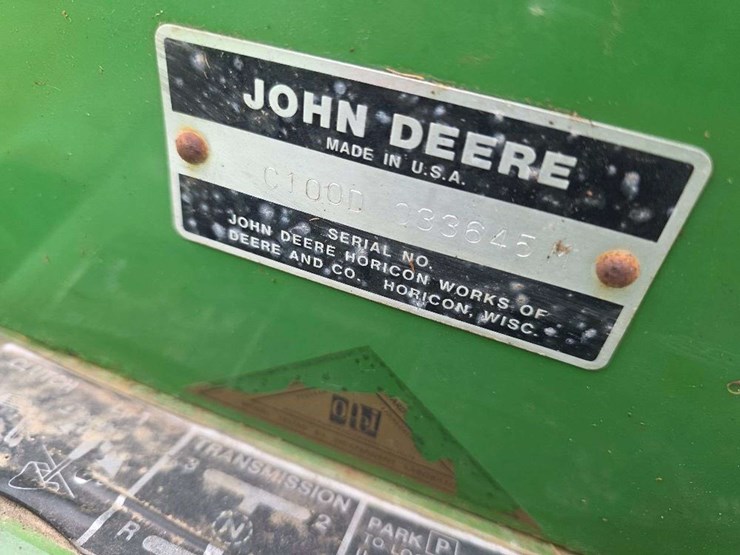 john-deere-100-image-21