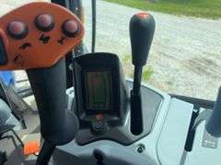 new-holland-t6.160-image-33