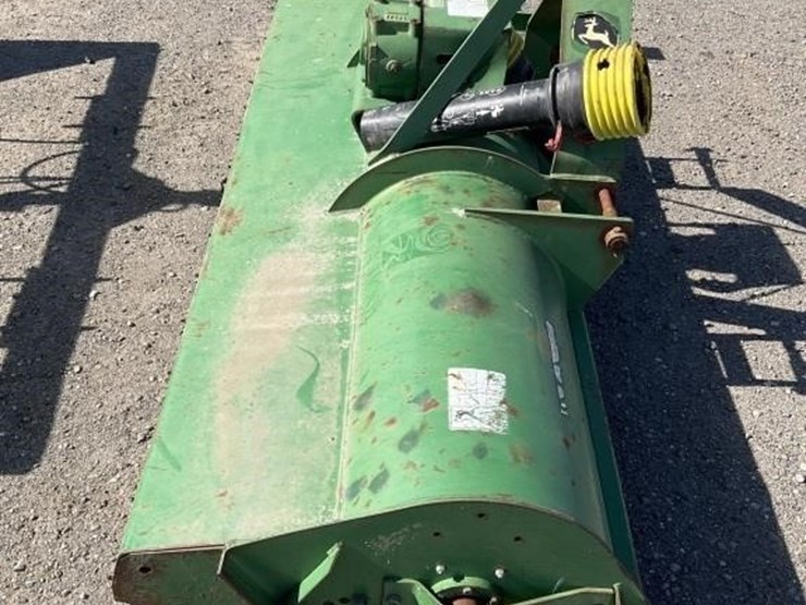 john-deere-390-image-7