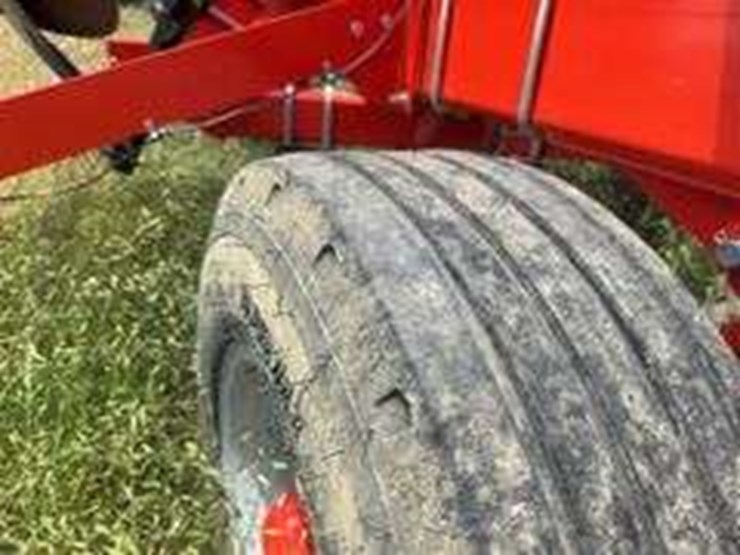 kuhn-krause-8215-image-11