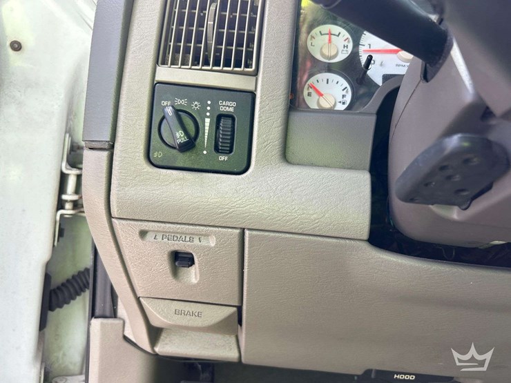 2003-dodge-ram-1500-image-15