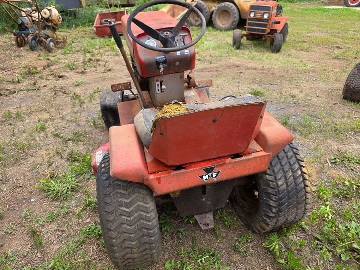 massey-ferguson-12-image-11