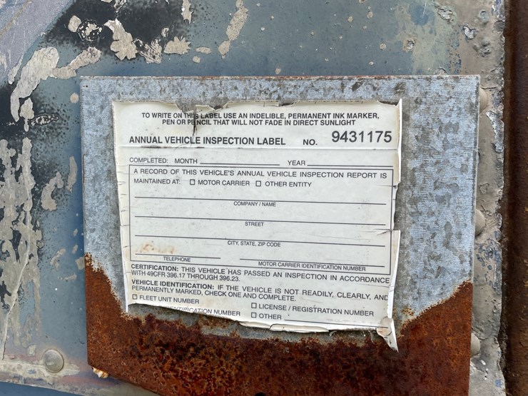 #1385-•-1974-gindy-semi-van-trailer-full-of-wood-image-42
