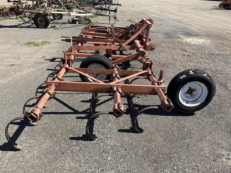 allis-chalmers-1200-image-7