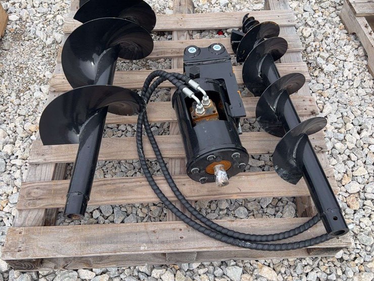 hydraulic-earth-auger-attachment-with-dual-augers-image-1