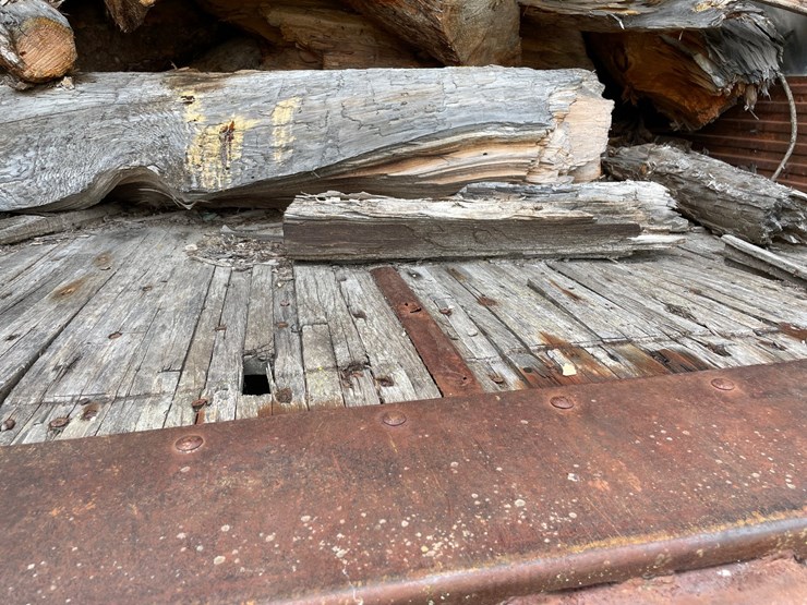 #1385-•-1974-gindy-semi-van-trailer-full-of-wood-image-12
