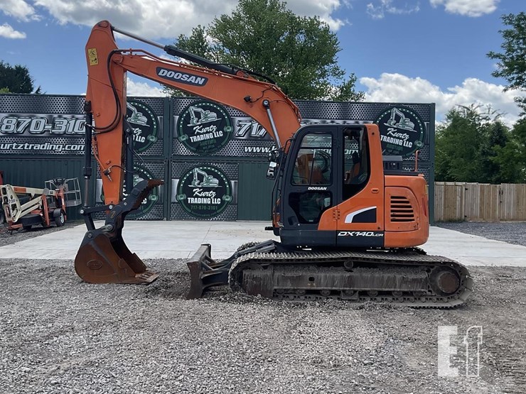 2021-doosan-dx140-lc-5-image-1