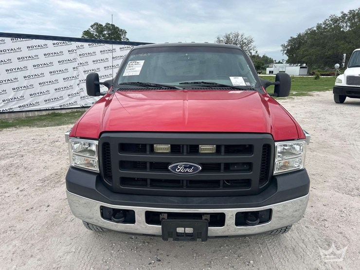 2006-ford-f350-image-19