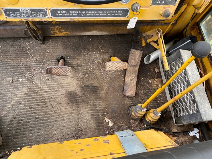 #1614-•-wabco-grader-image-10