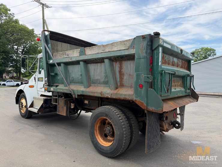 2001-kenworth-t300-image-4