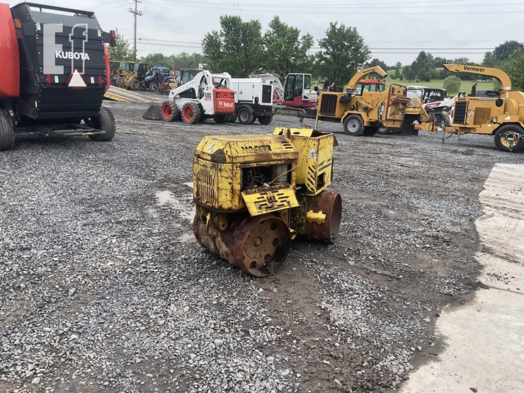 wacker-neuson-rt820-image-4