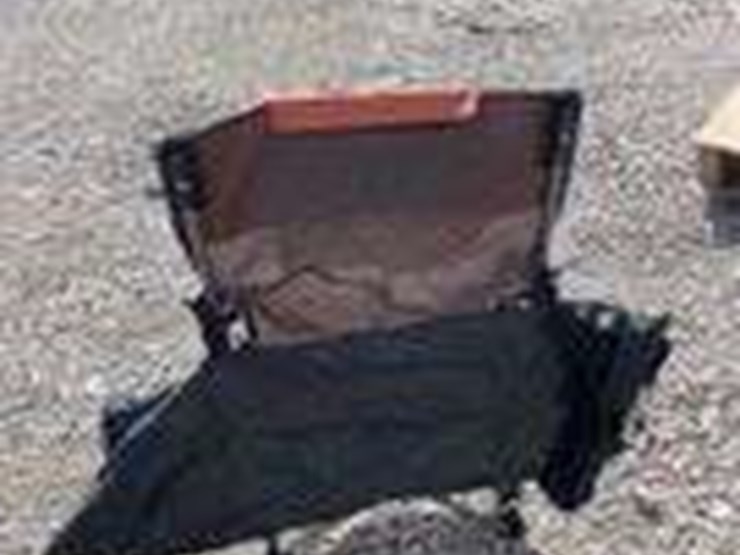 collapsible-camping-chair.-orange-brown.-comes-with-foot-stool-and-storage-bag!-image-4