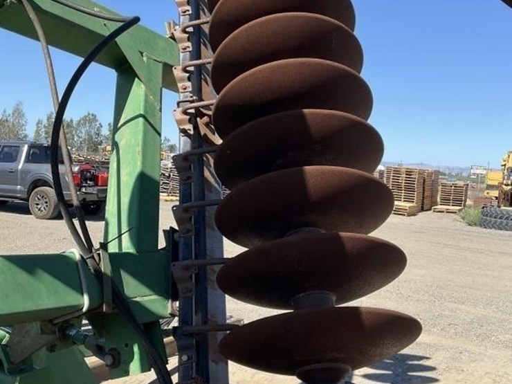 john-deere-650-image-18