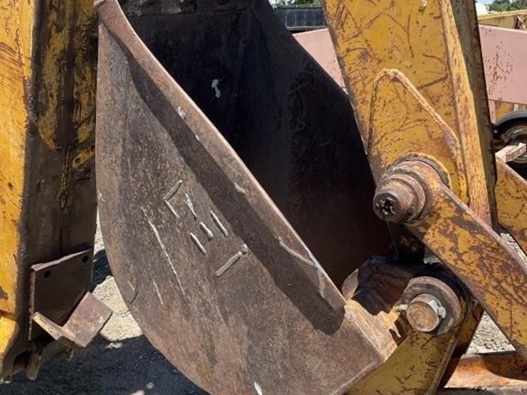 deere-710b-image-7