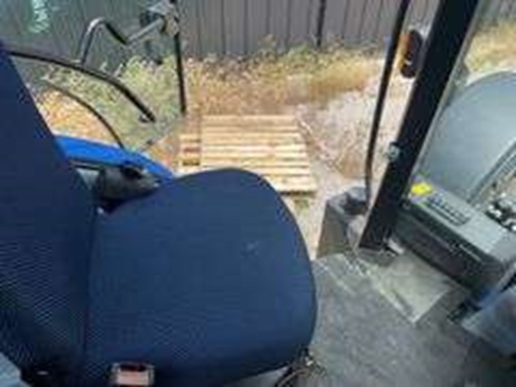 new-holland-t6.160-image-40