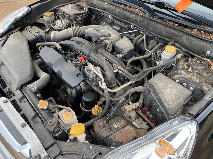 #1394-•-2013-subaru-outback-all-wheel-drive-image-27