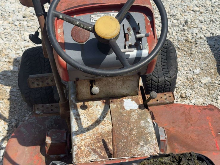 massey-ferguson-7-image-10